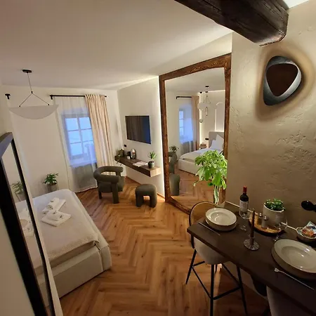 Old Town Living Διαμέρισμα